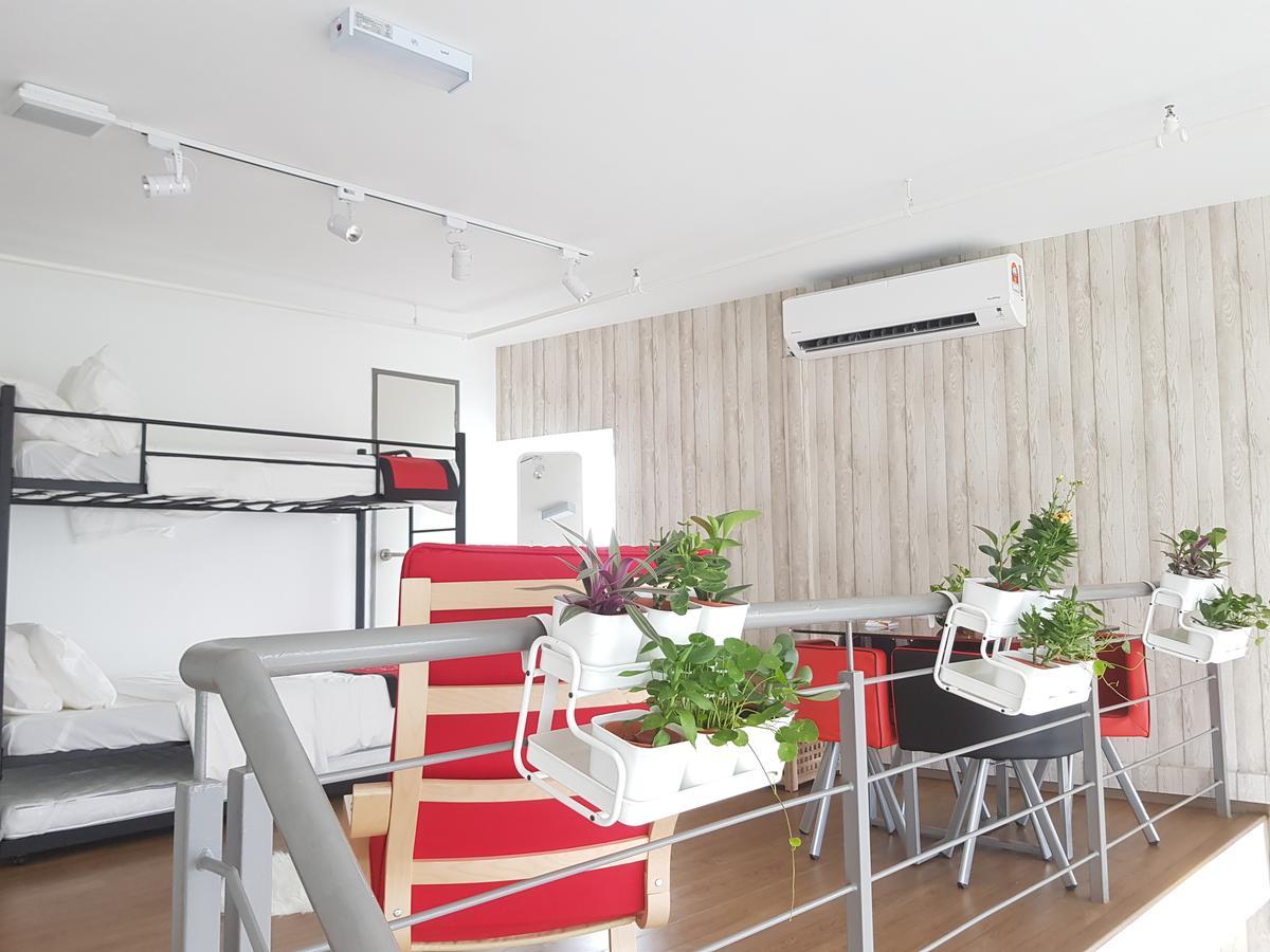 The Garden Apartment At Kuala Lumpur ペタリンジャヤ エクステリア 写真
